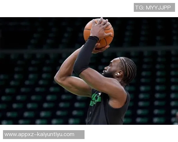 杰伦布朗分析末节崩盘原因强调快节奏与减少失误的重要性