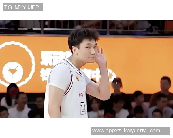 媒体人透露管子煜退学北大加盟广州下赛季将有机会在一线队出战 媒体人透露管子煜退学北大加盟广州下赛季将有机会在一线队出战