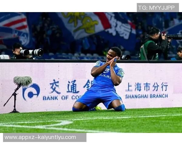 申花球员身价波动分析蒋圣龙等7人上涨米内罗阿苏埃等14人下跌 申花球员身价波动分析蒋圣龙等7人上涨米内罗阿苏埃等14人下跌